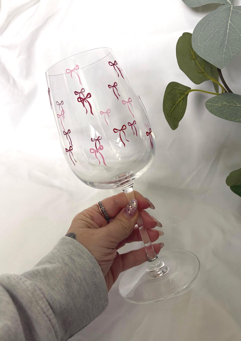 Personalised Bow Wine Glass